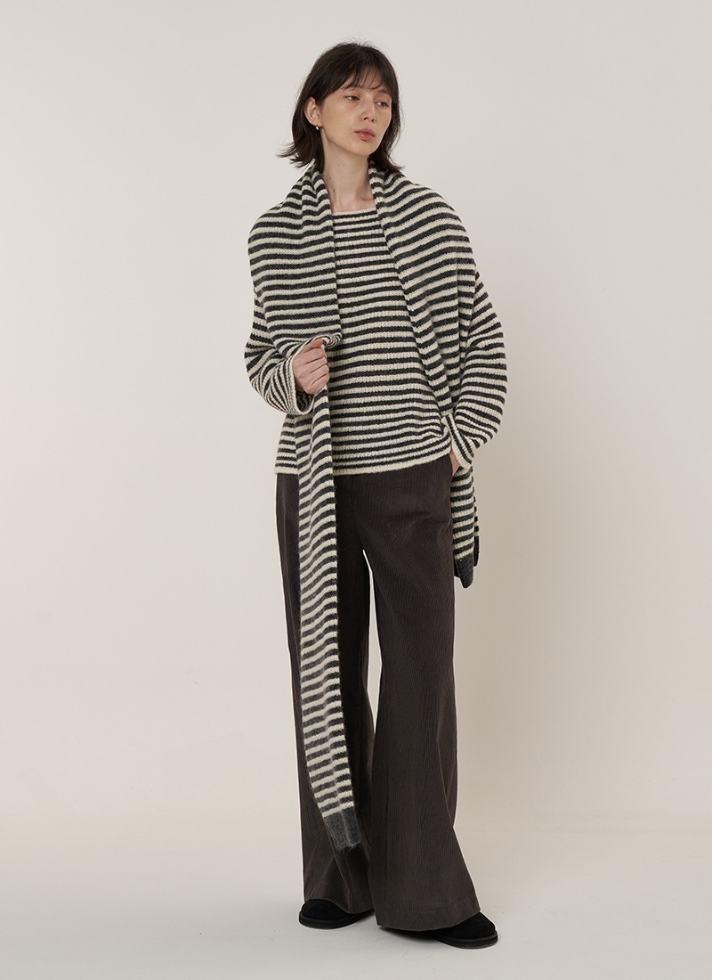 SET SALE  Coco stripe knit top + Coco stripe knit muffler charcoal